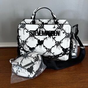 Steve Madden Bevelyn Tote Bag, Halloween Edition black/white bleeding hearts